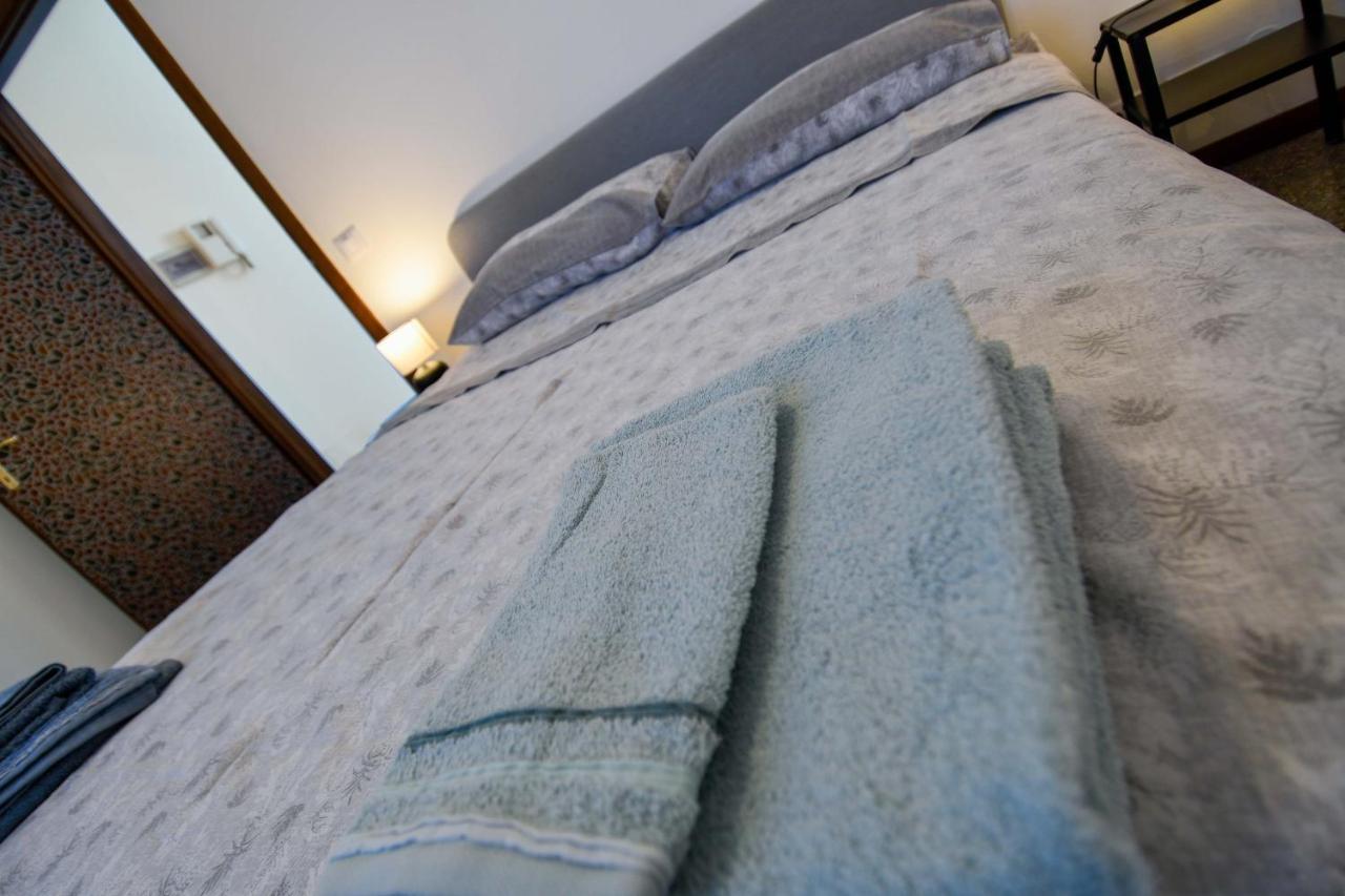 Sole Apartment Albano Sant'alessandro Ngoại thất bức ảnh